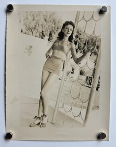 IDA LUPINO Original Vintage c1940’s Sepia 5x4” Swimsuit LEGGY Photograph - Picture 1 of 3