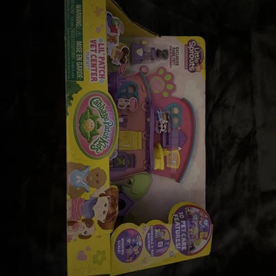NUEVO Juego Cabbage Patch Kids Little Sprouts Lil' Vet Center, nuevo en caja  Foto 1 de 3