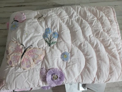 Pottery Barn Kids Wildflower Butterfly Quilt Toddler - Image 1 of 3