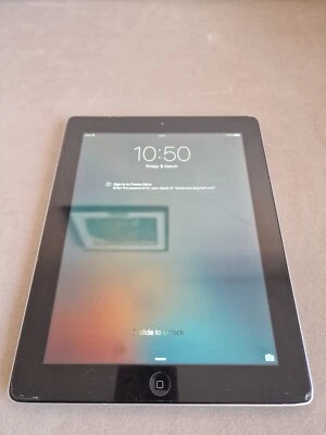 Apple iPad 3rd Gen. 16GB, Wi-Fi, 9.7in - Black - Image 1 of 3