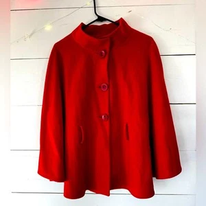 Vintage Red Made in Ireland Shoulder Cape - Picture 1 of 4