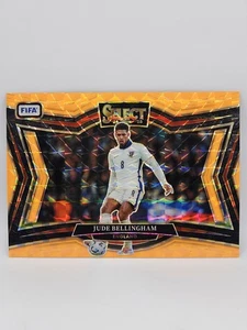 2024-25 Panini Seleziona FIFA Jude Bellingham /125 Arancione Livello Campo Fluorescente - Foto 1 di 3