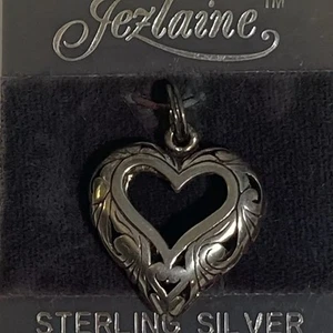 jezlaine sterling silver Heart Charm Vintage 1/2” Hang - Picture 1 of 1