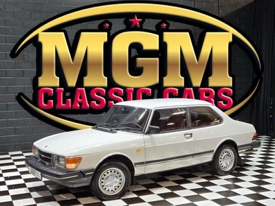 1986 Saab 900 S 2dr Hatchback - Image 1 of 4