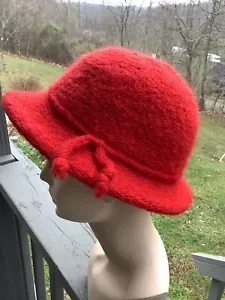 Charisma Ladies Red Hat - Picture 1 of 5
