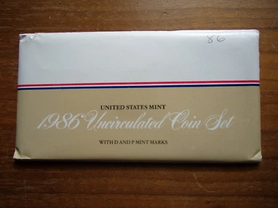 1986 US Mint 10 Coin Uncirculated Set Complete Philadelphia & Denver OGP & COA - Image 1 of 3