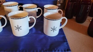 Juego de 6 tazas de colección Silver Snowflake Solstice Target 2009 - Imagen 1 de 4