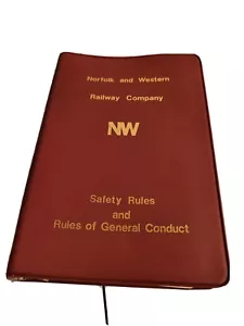 NORFORK WESTERN NW RAILWAY RAILROAD 1982 EMPLOYEE SAFTEY RULES & CONDUCT BOOK - Picture 1 of 3