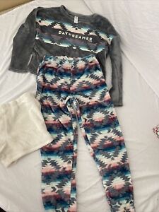 Girls Justice Multicolor￼ pj set size 10 Very warm flammable resistant 100% poly