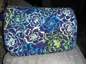 Vera Bradley messenger bag multi uses in beautiful condition with shoulder strap - Afbeelding 1 van 10