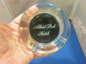 VINTAGE GLASS ADVERTISING TOBACCO ASHTRAY - ALBERT PICK HOTELS - Picture 1 of 3
