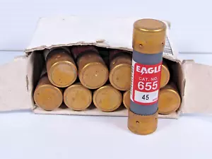 Caja de 10 Eagle 45 amp 250 V fusible gato número 655 nuevo de lote antiguo - Imagen 1 de 1