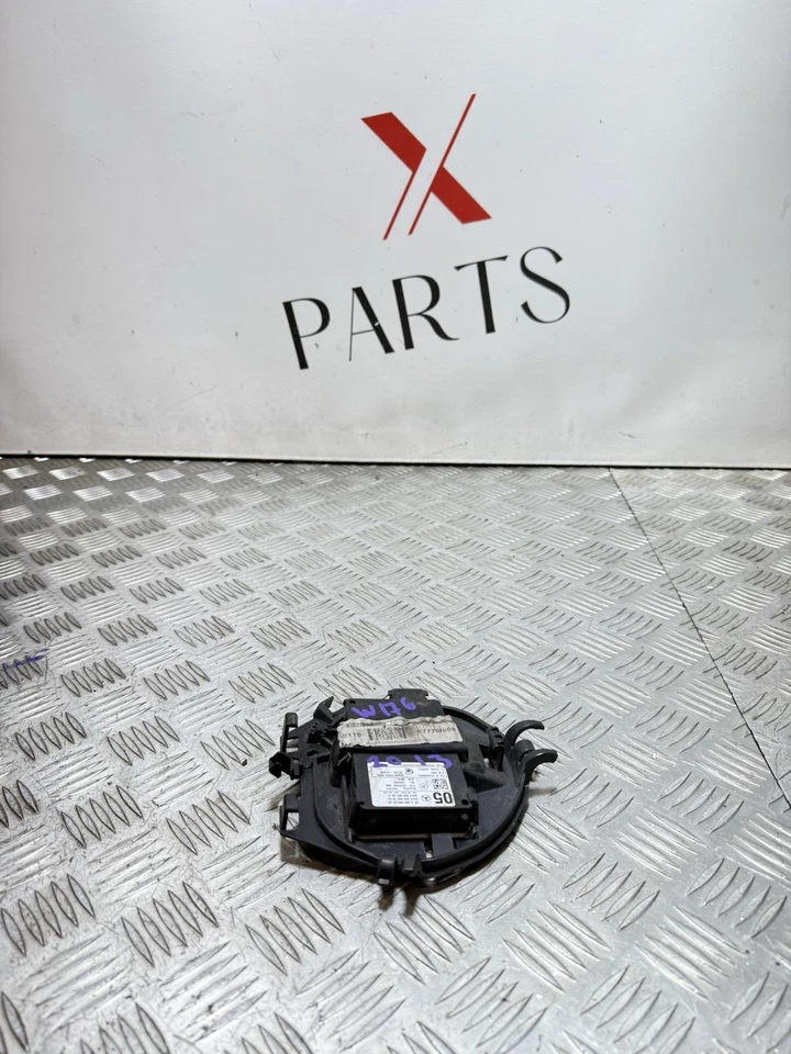 MERCEDES BENZ  A CLASS W176 FRONT DISTRONIC DISTANCE RADAR SENSOR A0009055103 - Image 1 of 4