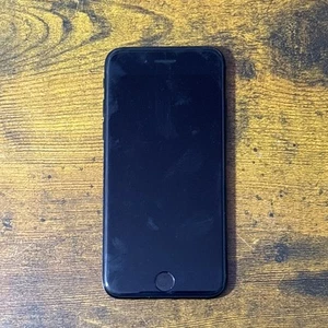 Apple iPhone 7 A1660 Verizon 32GB Black Unlocked - Picture 1 of 9