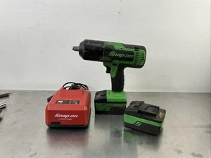 Snap-On CT8850G 1/2" Dr. 18V Cordless Impact Wrench w/ 2 Battery 4.0AH Green - Picture 1 of 3
