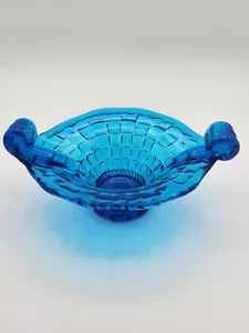 vintage cobalt blue glass basket weave styled nut/candy dish - Picture 1 of 2