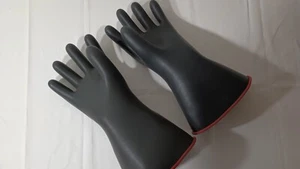 SIZE 10 Electrical Insulating Gloves 7500V AC/11250V DC 14 in Straight Cuff NEW - Picture 1 of 4