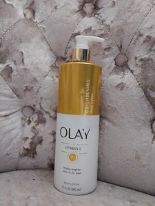 Olay Vitamin C & Vitamin B3, Hydrating & Brightening Body Lotion 502ml - Picture 1 of 4