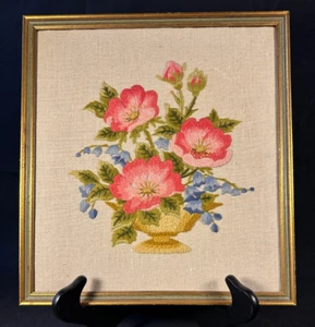 Vintage Handmade Finished Embroidered Wall Art Framed: Flowers In Vase - Picture 1 of 9