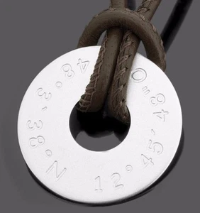 Cadena de cuero, cadena de hombre con coordenadas, joyería de hombre con grabado - Imagen 1 de 4