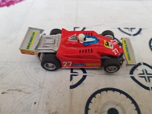 AFX (?) Coche de carreras Fórmula I rojo/gris, función no comprobada - Imagen 1 de 5