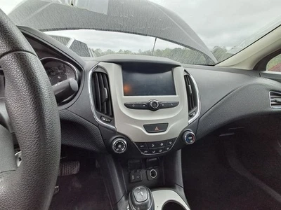 Chevrolet Cruze 2018 unidad de control de climatización con opción de asiento térmico KA1 C67 usado Foto 1 de 3