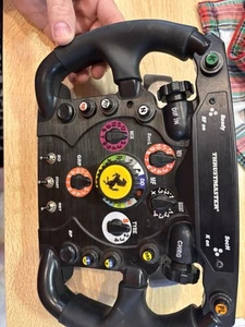 Thrustmaster Ferrari F1 Racing Wheel - Bild 1 von 3