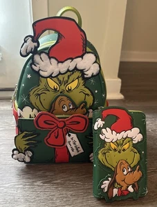 Dr. Seuss Grinch Mini Rucksack und Geldbörse von Loungefly Grün Neu - Bild 1 von 9