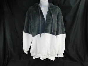 Women's Fuzzy Hoodie Grey & White Large Zipper Pockets Soft - Picture 1 of 6