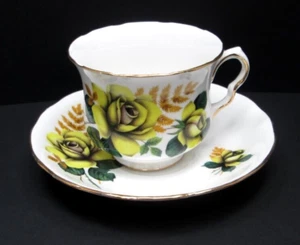 Taza de té y platillo de porcelana de hueso fino rosas amarillas Queen Anne England vintage 1960 - Imagen 1 de 21