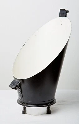 Genuine Bowens Backlite reflector (BW-2560) - Image 1 of 4