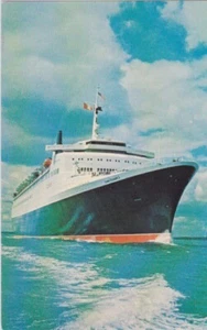 Cunard Queen Elizabeth 2-Cruise Liner - Picture 1 of 2