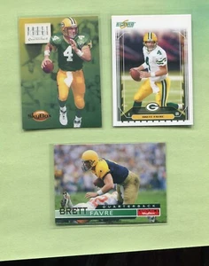 BRETT FAVRE GREEN BAY PACKERS 1994 & 95 SKYBOX & 2006 SCORE FOOTBALL 3 CARD LOT - Picture 1 of 2