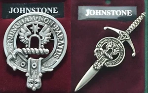 Insignia de peltre o falda escocesa cresta del clan escocés Johnstone Johnston - Imagen 1 de 3