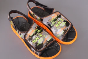 Skechers Sport Synergize Quick Current - Carbón/Naranja Talla 5 - Imagen 1 de 5