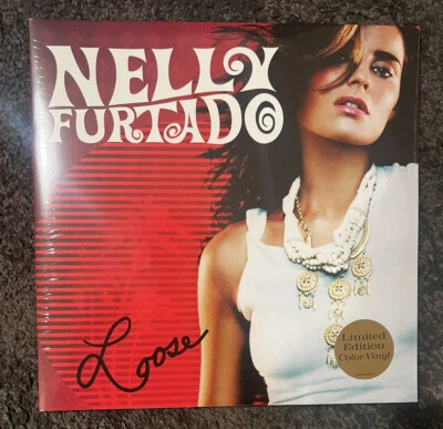 loose (limited colored milky clear & ruby red vinyl) - nelly furtado IN HAND Foto 1 de 3