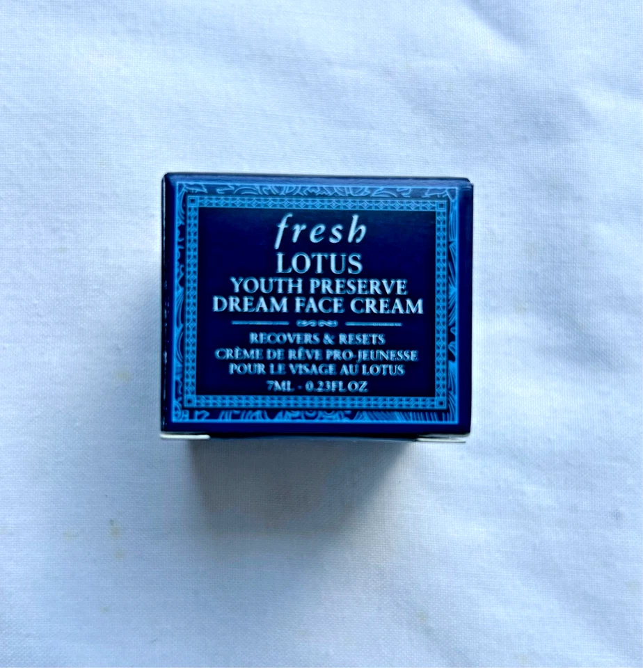 Crema facial Fresh Lotus Youth Preserve Dream 7 ml/0,23 fl oz Foto 1 de 1