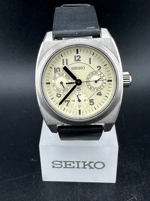 Seiko SUS Men's Cream Dial Day Date Quartz Watch 34mm Quartz Watch 5Y89-0A50 - Image 1 of 4