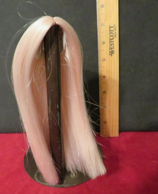 Peluca Muñeca Monique Talla 4 Nueva en Paquete ~ Larga ~ Sin flequillo ALGODÓN ROSA CARAMELO Foto 1 de 2