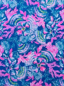 ~Lilly Pulitzer fabric Cotton poplin- Pink & Blue Seashells 18”x 28”# 200 - Picture 1 of 2