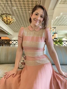 1940's Pink Crepe and Lace Dress Excellent Condition!! - Picture 1 of 6