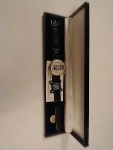 Reloj Pepsi Cola vintage estilo tapa botella ¡muy limpio! Batería nueva instalada  - Imagen 1 de 10