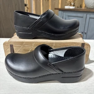 Dansko Professional schwarze Leder Clogs Damen EU 37 US 6,5-7 rutschfest - Bild 1 von 10