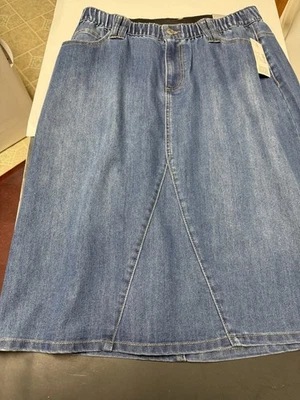 Falda vaquera de mezclilla azul Catherines talla 0X nueva con etiquetas trabillas elásticas para cinturón Foto 1 de 4