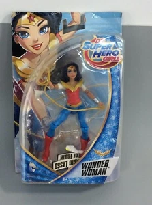 2016 DC Super Hero Girls Wonder Woman mit Lasso - Bild 1 von 2