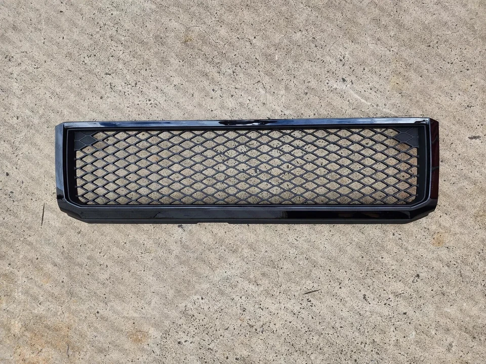 Front Black Grill to suit Toyota Landcruiser VDJ 76 79 78 70 Series 2007-2022 - image 1 of 4