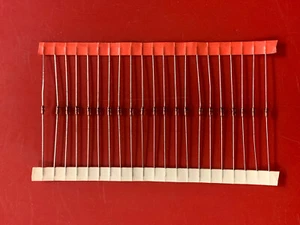 20x 1N5235B NATIONAL SEMICONDUCTOR DIODE ZENER 20A 6.8V DO35 IN5235B - Picture 1 of 5