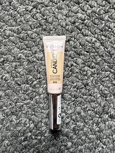 Revlon Photoready Candid Antioxidant Concealer 0.34oz./10ml New; Ligh Pale #015 - Picture 1 of 3