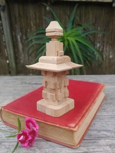 Vintage Miniatur Kumiki 3-D Puzzle Pagode // Handarbeit japanische Volkskunst - Bild 1 von 20