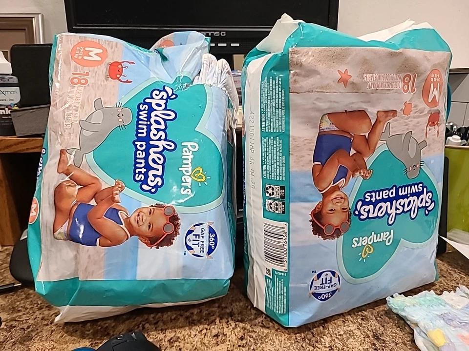 Pampers Splashers Swim Pants Medium 20-33 lb 9-15kg 18Ct Disposable Unopened